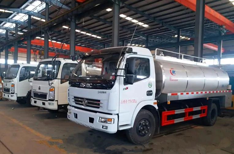 程力鮮奶運(yùn)輸車專業(yè)廠參加第九屆中國奶業(yè)大會暨2018年中國奶業(yè)展覽會斬獲頗豐